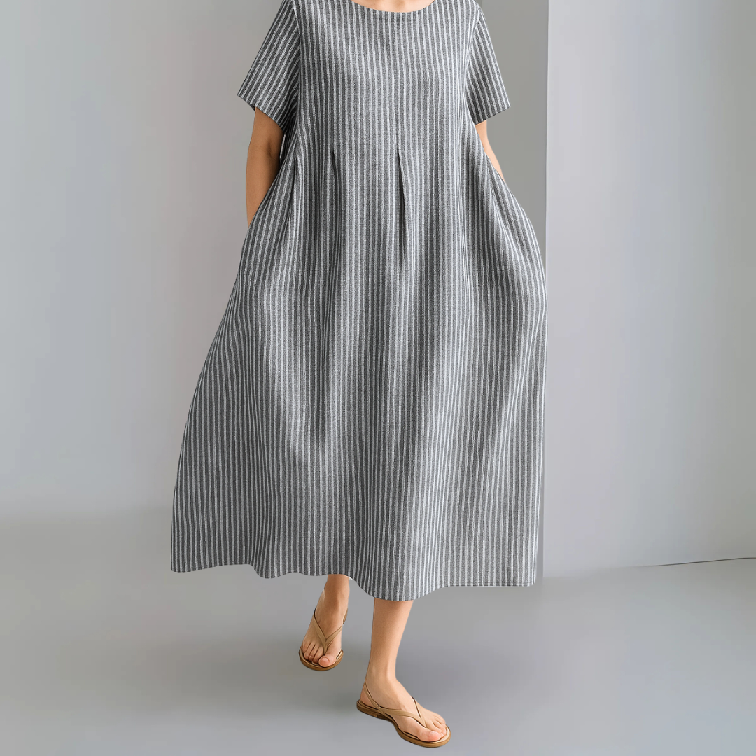 Bianca | Tyylikäs lyhythihainen mekko