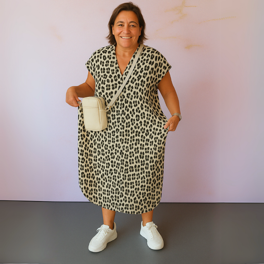 Sade | Leopardi-printti V-kaula-aukolla mekko