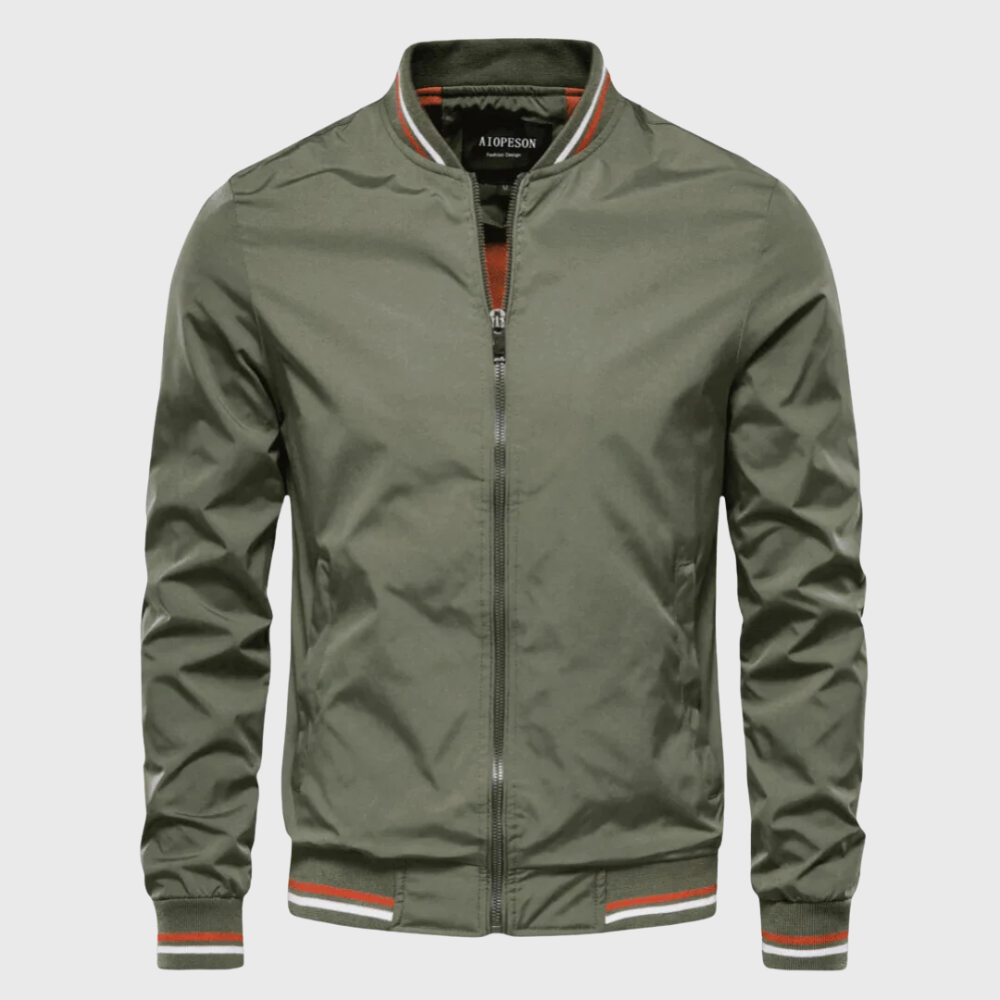Noé | Klassinen bomber-takki

Output:
Kajo - Tyylikäs ja ajaton takki