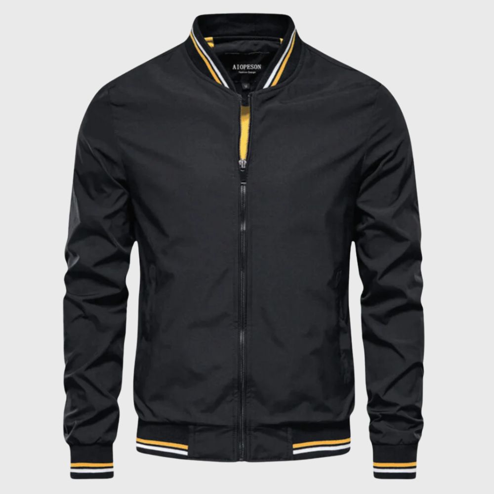 Noé | Klassinen bomber-takki

Output:
Kajo - Tyylikäs ja ajaton takki