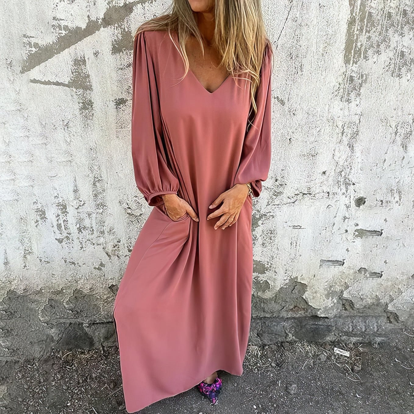 Kaira | Pitkä boho-mekko taskuilla